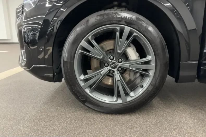 Audi Q8 din 2024 cu 13.600 km - oferta AUD200202 - foto 10