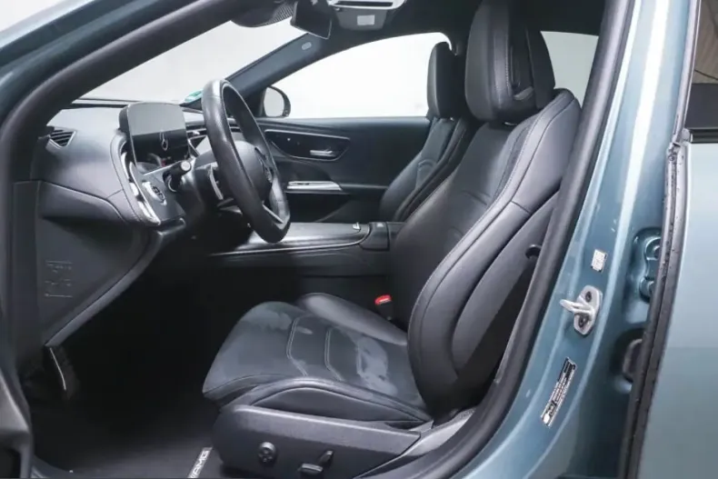 Mercedes-Benz E 220 (Clasa E) din 2024 cu 34.290 km - oferta MER200203 - foto 4