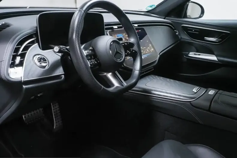 Mercedes-Benz E 220 (Clasa E) din 2024 cu 34.290 km - oferta MER200203 - foto 6