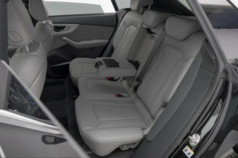 Audi Q8 din 2022 cu 27.211 km - oferta AUD200204 - foto 21