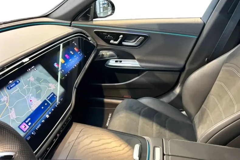 Mercedes-Benz E 200 (Clasa E) din 2025 cu 6.111 km - oferta MER200207 - foto 4