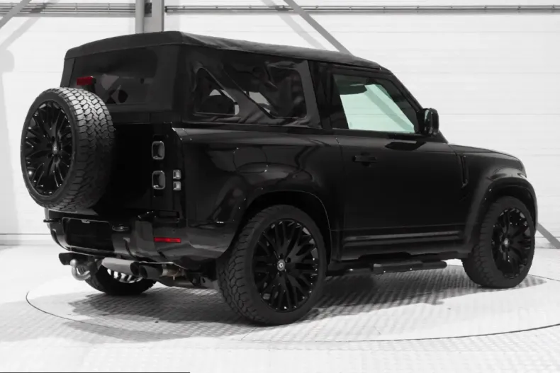 Land Rover Defender din 2024 cu 8.610 km - oferta LAN200208 - foto 6