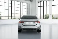 Mercedes-Benz E 220 (Clasa E) din 2025 cu 13.772 km - oferta MER200209 - foto 5