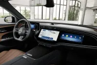 Mercedes-Benz E 220 (Clasa E) din 2024 cu 21.115 km - oferta MER200211 - foto 10