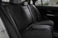 Mercedes-Benz E 300 (Clasa E) din 2024 cu 15.800 km - oferta MER200212 - foto 9