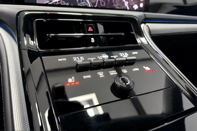 Porsche Panamera din 2025 cu 25.000 km - oferta POR200219 - foto 13