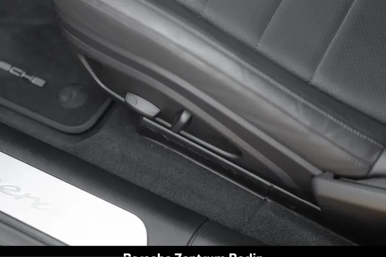 Porsche Panamera din 2025 cu 20.571 km - oferta POR200221 - foto 15