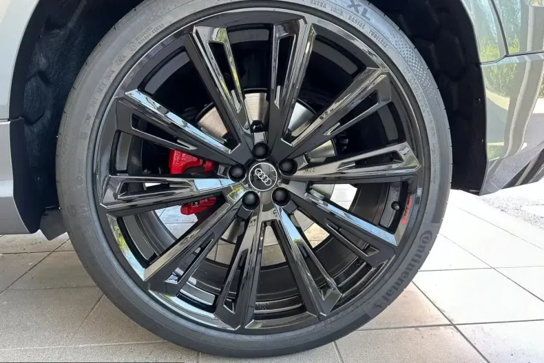 Audi Q8 din 2026 cu 20 km - oferta AUD200224 - foto 9