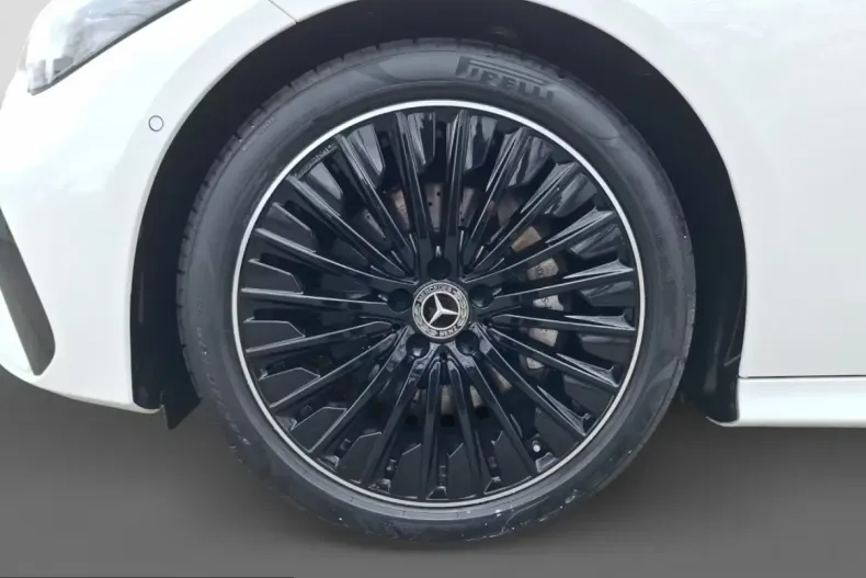 Mercedes-Benz CLE 180 (Clasa CLE) din 2025 cu 15.065 km - oferta MER200225 - foto 6
