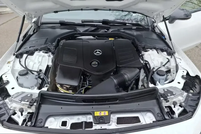 Mercedes-Benz CLE 180 (Clasa CLE) din 2025 cu 15.065 km - oferta MER200225 - foto 7