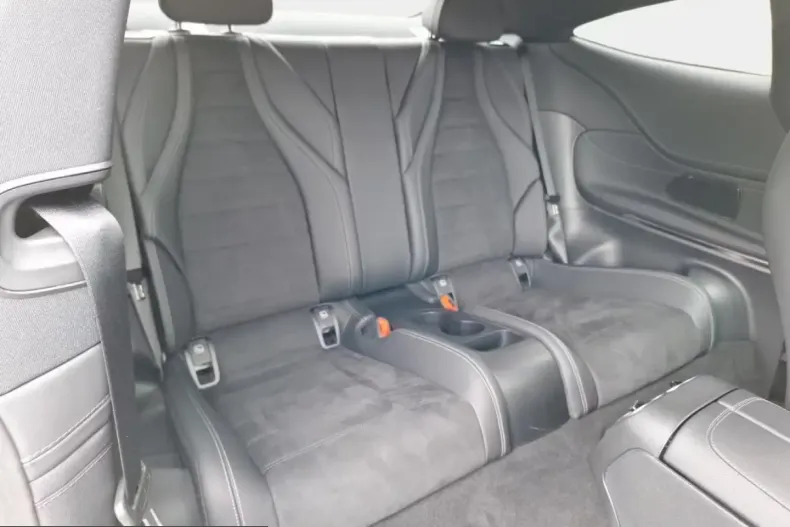 Mercedes-Benz CLE 180 (Clasa CLE) din 2025 cu 15.065 km - oferta MER200225 - foto 17