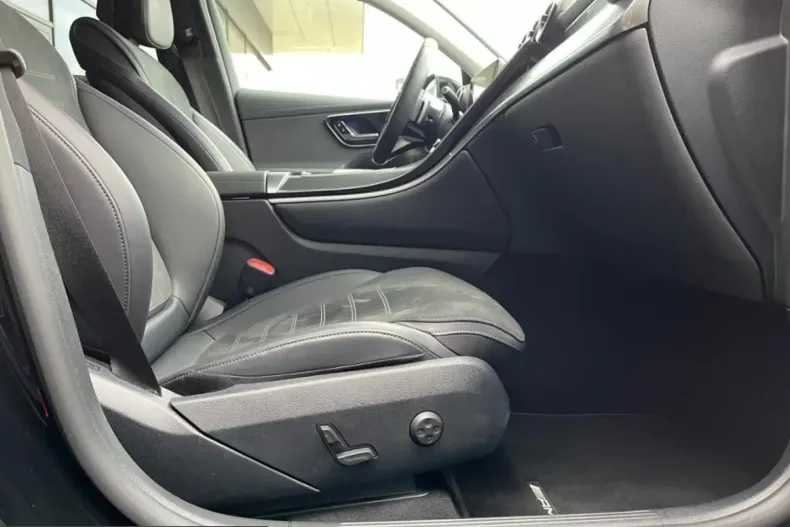 Mercedes-Benz GLC 220 (Clasa GLC) din 2024 cu 49.351 km - oferta MER200229 - foto 11