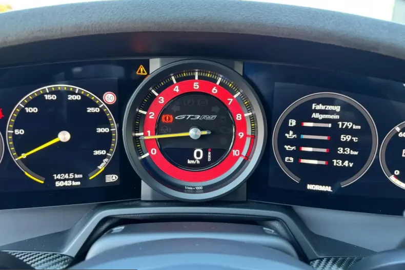 Porsche 992 din 2025 cu 4.981 km - oferta POR200230 - foto 23