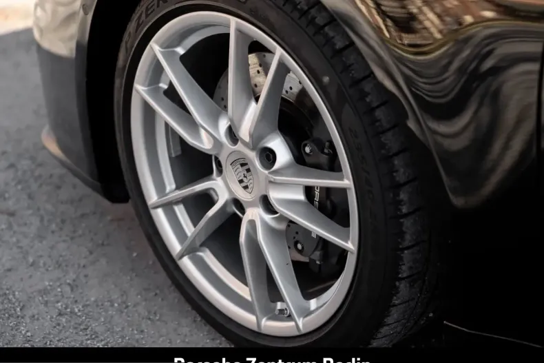 Porsche 992 din 2025 cu 11.820 km - oferta POR200231 - foto 14