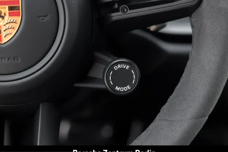 Porsche 992 din 2025 cu 11.820 km - oferta POR200231 - foto 24