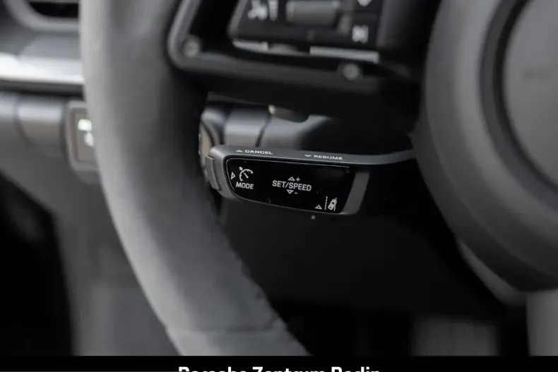 Porsche 992 din 2025 cu 11.820 km - oferta POR200231 - foto 25