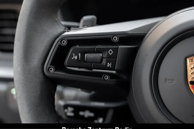 Porsche 992 din 2025 cu 11.820 km - oferta POR200231 - foto 26