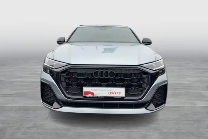 Audi Q8 din 2025 cu 9.054 km - oferta AUD200233 - foto 1