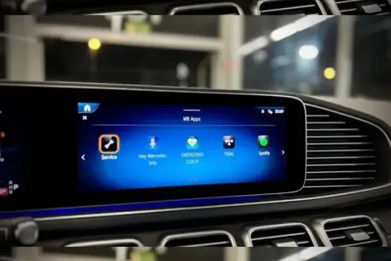 Mercedes-Benz GLE 53 AMG (Clasa GLE) din 2024 cu 108.000 km - oferta MER200236 - foto 35