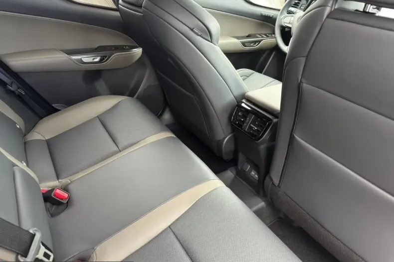 Lexus NX 450h din 2025 cu 6.000 km - oferta LEX200237 - foto 10