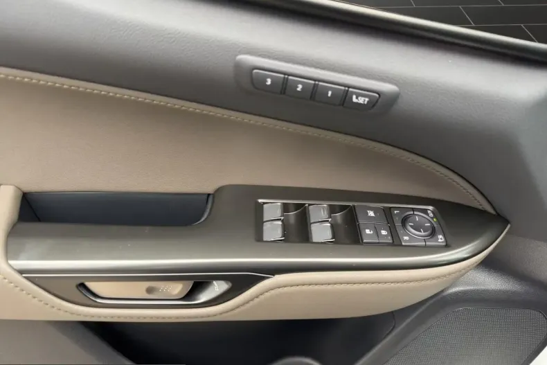 Lexus NX 450h din 2025 cu 6.000 km - oferta LEX200237 - foto 15