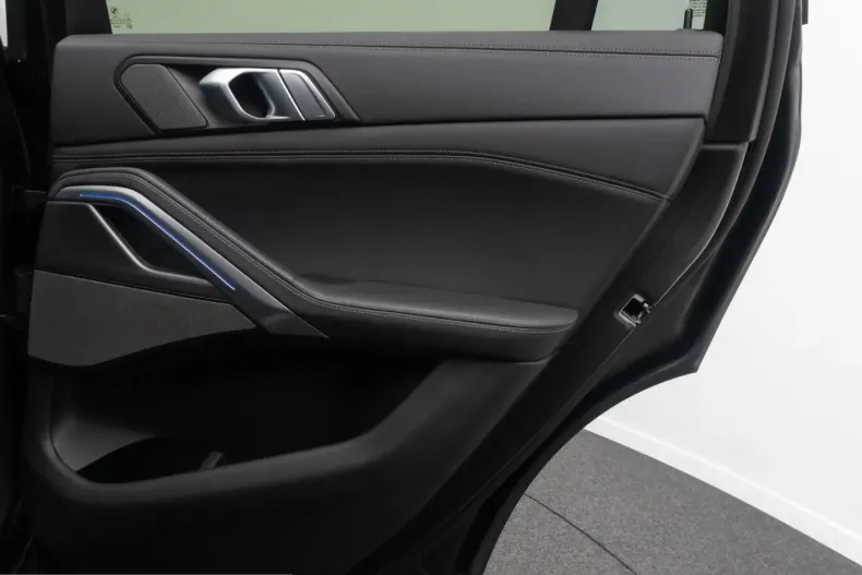 BMW X6 (Seria X) din 2022 cu 60.988 km - oferta BMW200238 - foto 33