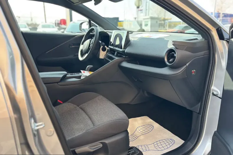 Toyota C-HR din 2026 cu 2 km - oferta TOY200241 - foto 18