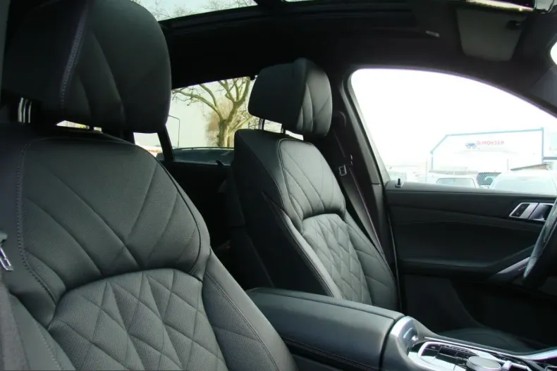 BMW X6 (Seria X) din 2025 cu 16.652 km - oferta BMW200242 - foto 20