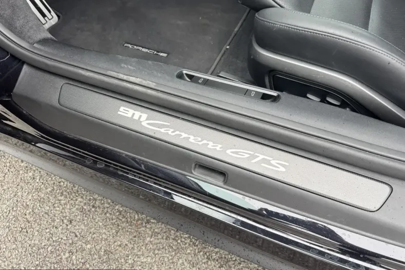 Porsche 911 din 2025 cu 10.000 km - oferta POR200245 - foto 18