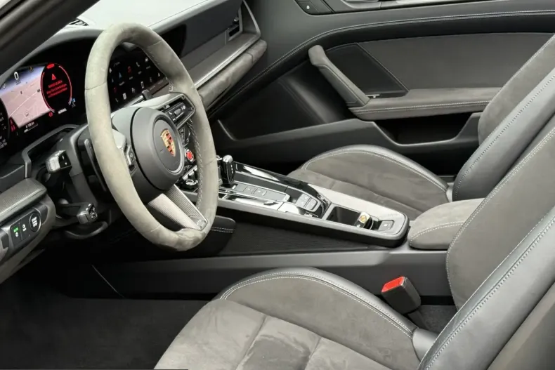 Porsche 992 din 2025 cu 11.400 km - oferta POR200246 - foto 7