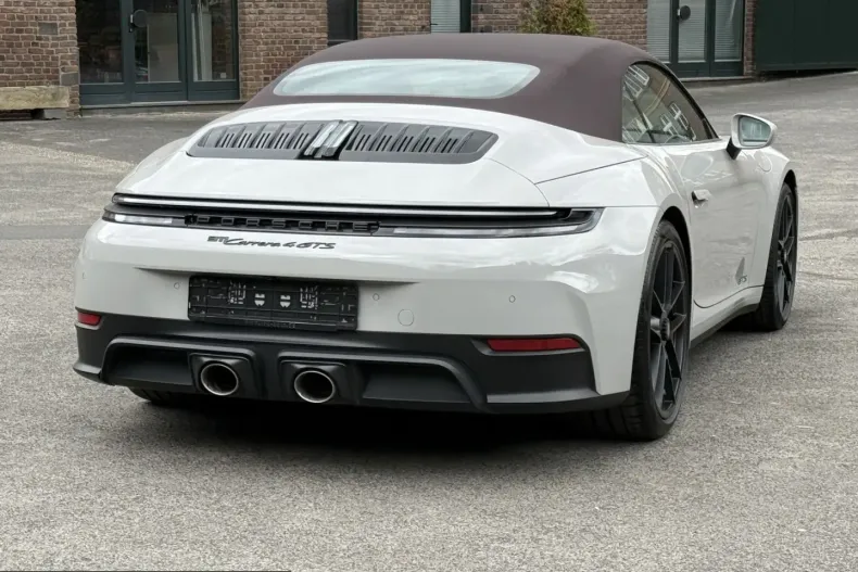 Porsche 992 din 2025 cu 11.400 km - oferta POR200246 - foto 11