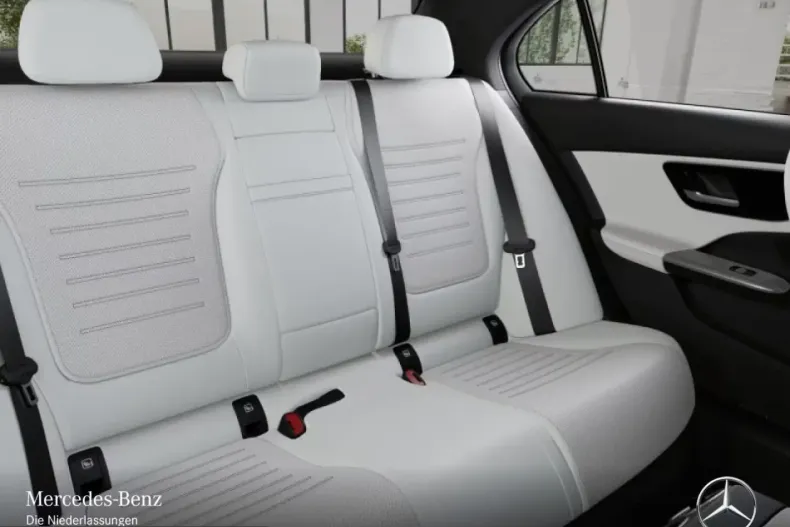 Mercedes-Benz C 200 (Clasa C) din 2023 cu 28.312 km - oferta MER200248 - foto 13