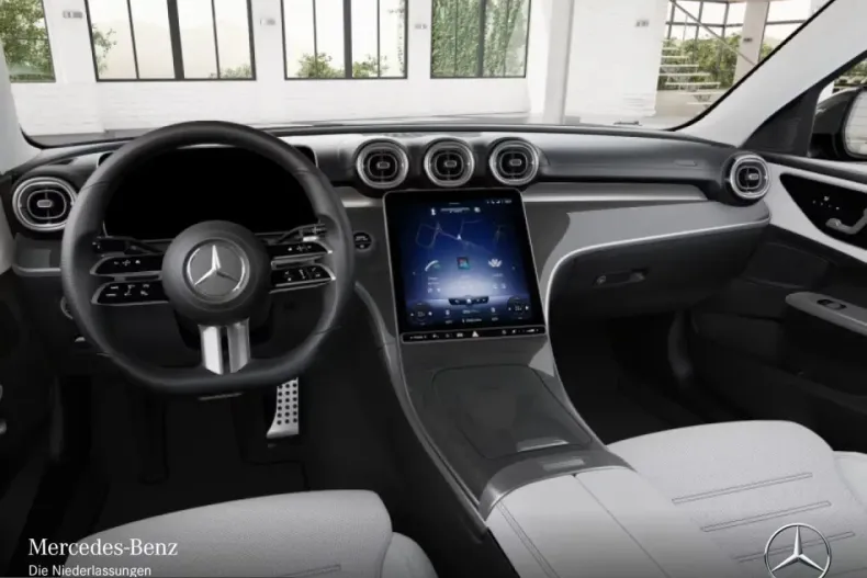 Mercedes-Benz C 300 (Clasa C) din 2022 cu 49.218 km - oferta MER200250 - foto 12