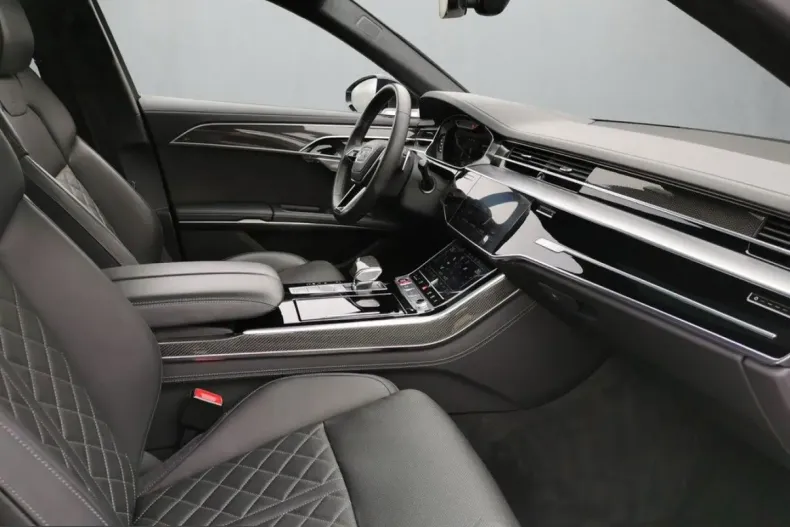 Audi S8 din 2023 cu 49.983 km - oferta AUD200252 - foto 13