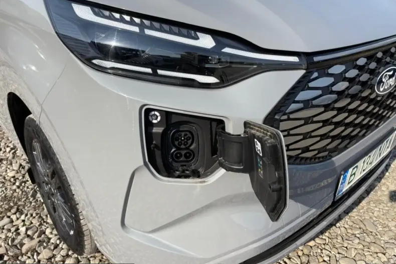 Ford Transit Custom din 2025 cu 28 km - oferta FOR200254 - foto 3