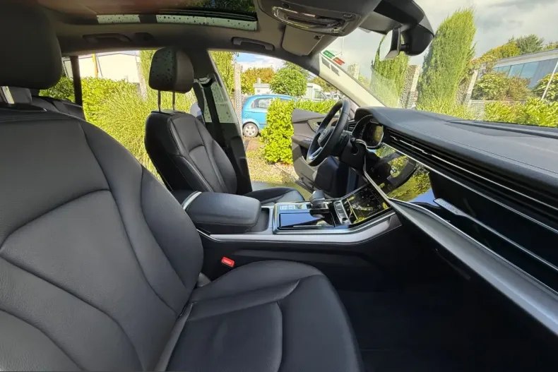 Audi Q8 din 2023 cu 39.900 km - oferta AUD200257 - foto 17