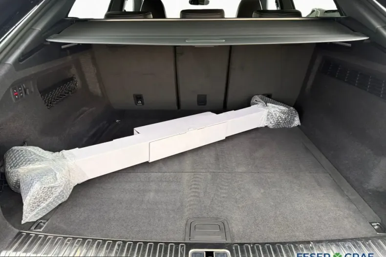 Audi Q8 din 2025 cu 15.900 km - oferta AUD200261 - foto 8