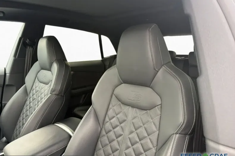 Audi Q8 din 2025 cu 15.900 km - oferta AUD200261 - foto 11