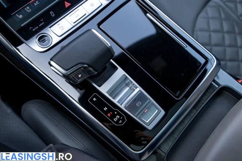 Audi Q8 din 2024 cu 32.000 km - oferta AUD200267 - foto 34