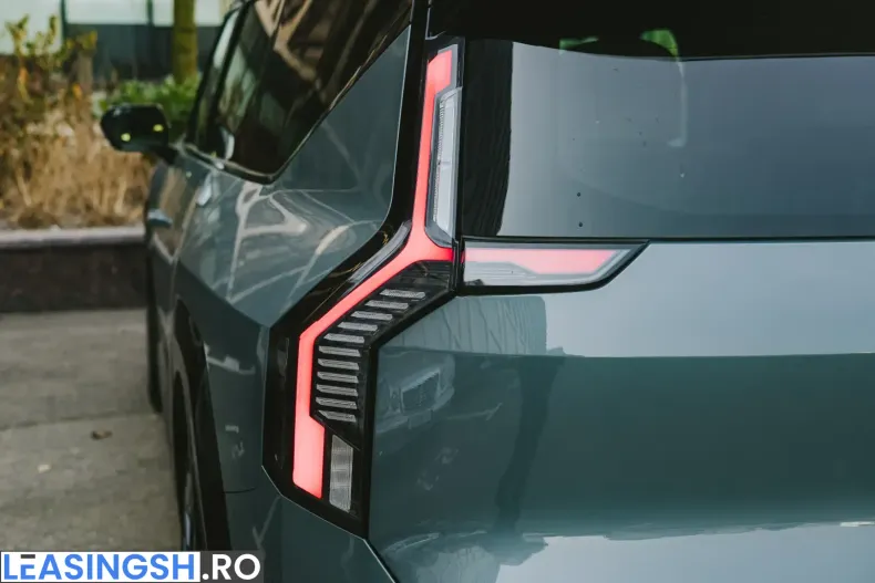 Kia EV9 din 2024 cu 22.750 km - oferta KIA200268 - foto 12