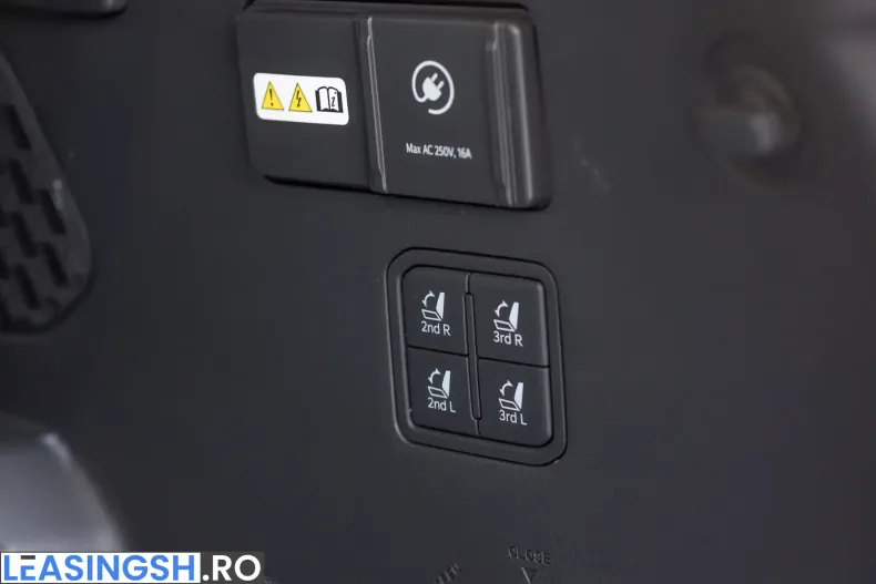 Kia EV9 din 2024 cu 22.750 km - oferta KIA200268 - foto 38