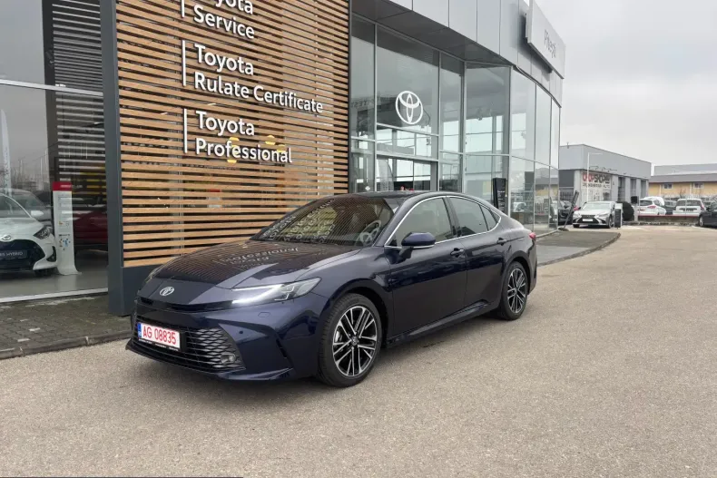 Toyota Camry din 2026 cu 300 km - oferta TOY200271 - foto 2