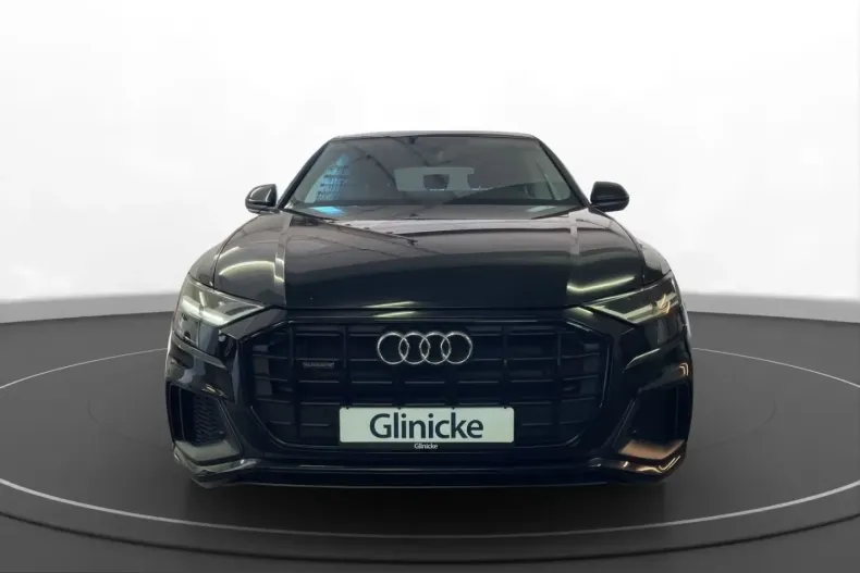 Audi Q8 din 2023 cu 30.750 km - oferta AUD200274 - foto 1