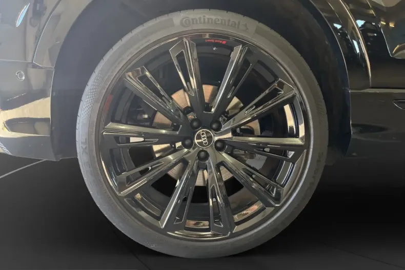 Audi Q8 din 2023 cu 30.750 km - oferta AUD200274 - foto 13