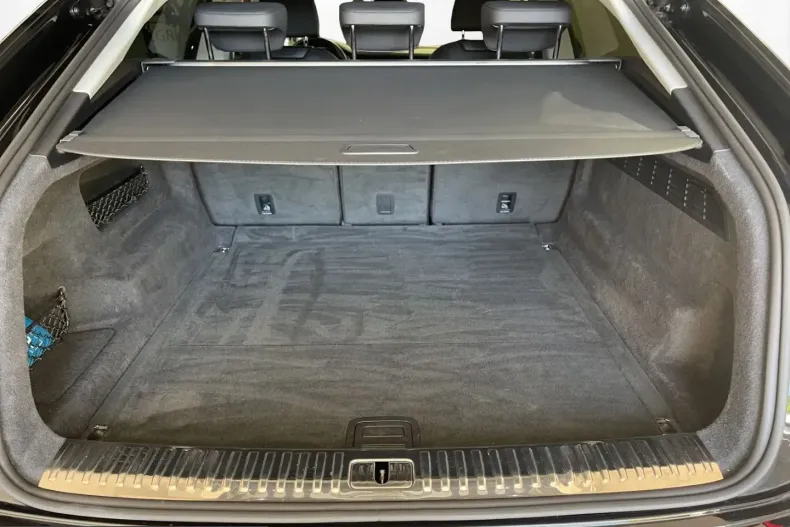 Audi Q8 din 2023 cu 30.750 km - oferta AUD200274 - foto 21