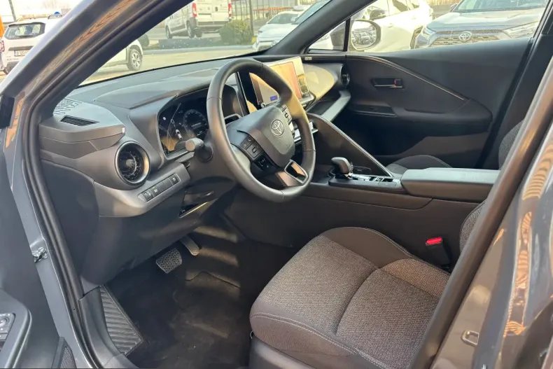Toyota C-HR din 2026 cu 500 km - oferta TOY200276 - foto 17