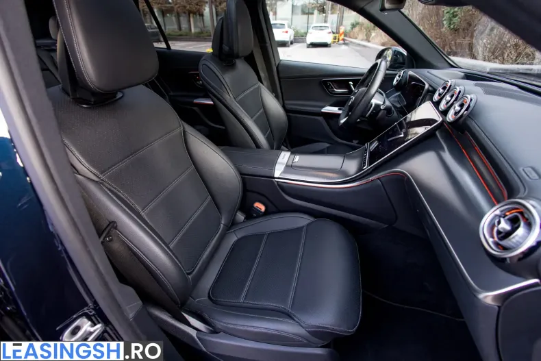 Mercedes-Benz GLC 300 (Clasa GLC) din 2023 cu 32.300 km - oferta MER200278 - foto 10