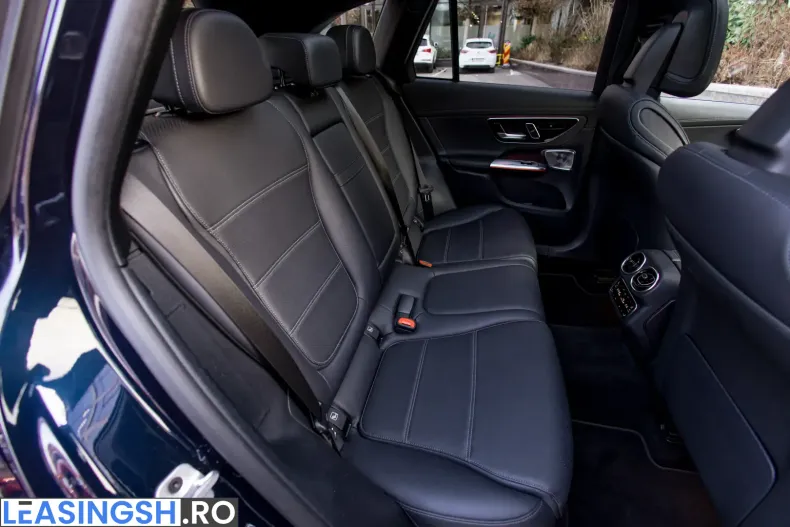 Mercedes-Benz GLC 300 (Clasa GLC) din 2023 cu 32.300 km - oferta MER200278 - foto 11