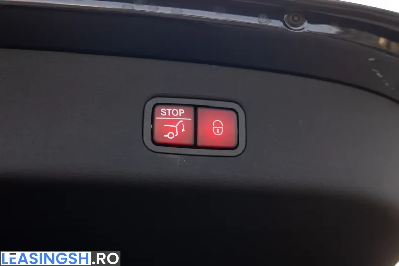 Mercedes-Benz GLC 300 (Clasa GLC) din 2023 cu 32.300 km - oferta MER200278 - foto 30