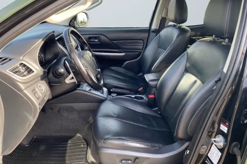 Mitsubishi L200 din 2022 cu 99.685 km - oferta MIT200286 - foto 6